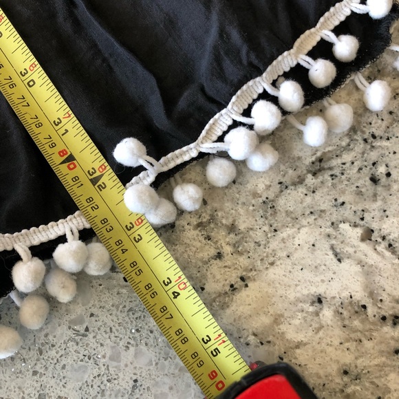 Pom Pom cover up - Picture 9 of 9